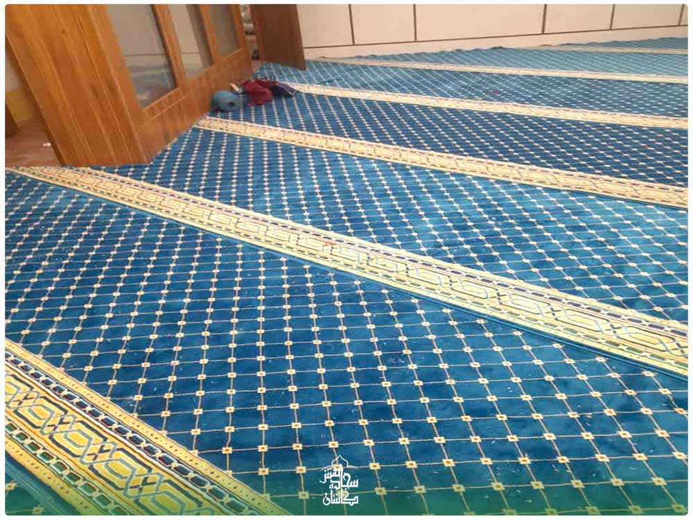 خرید مشتری فرش  تشریفات 700 شانه